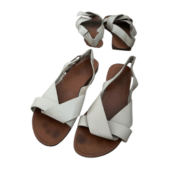Vagabond sandals