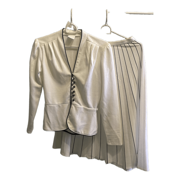 White skirt suit set