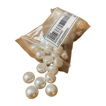 Pearl buttons
