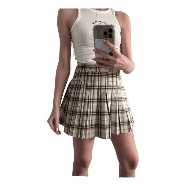 Beige plaid pleated skirt