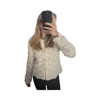 Valkoinen neulecardigan