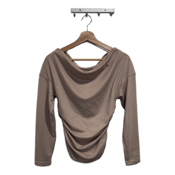 Nude long-sleeved top