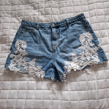 Siniset shortsit