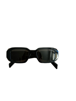 Prada aurinkolasit