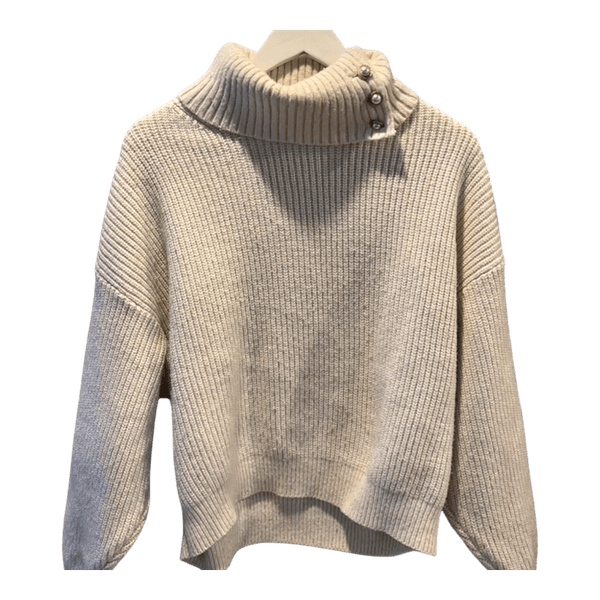 Off-white ribbed sweater