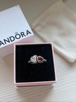 Pandora heart ring
