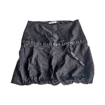 Black bubble hem skirt