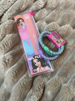 TOPModel beauty accessory set