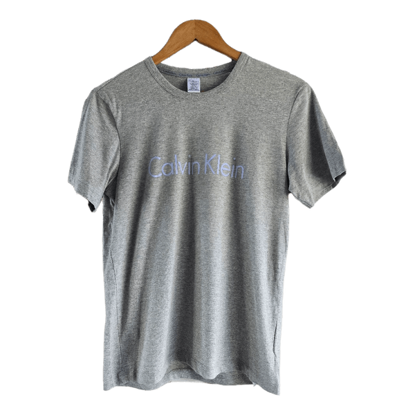Grey Calvin Klein t-shirt