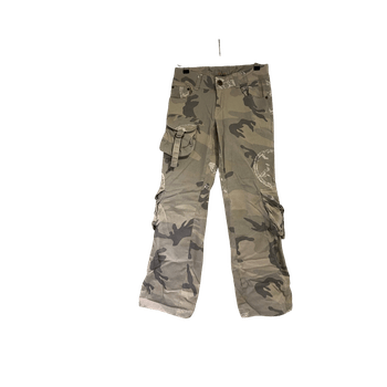 Camo cargo capri pants