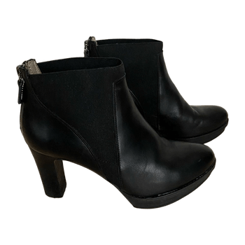 Unisa boots
