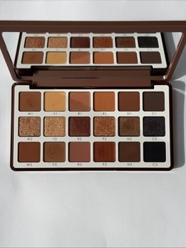 Natasha Denona Eye Sculpt eyeshadow palette