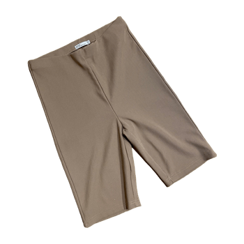 Beiget shortsit