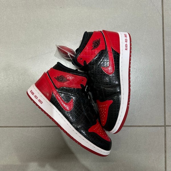Nike Air Jordan 1 Mid Bread Text (GS)