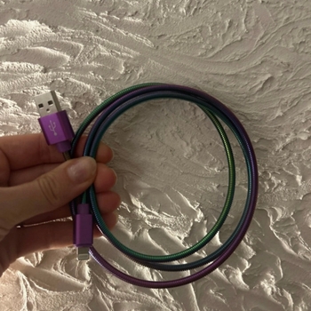 Braided lightning charging cable