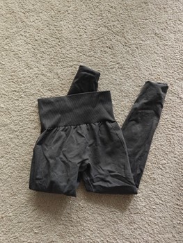 Halara harmaat korkeavyötäröiset treenitrikoot