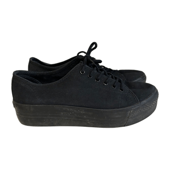 Vagabond sneakers