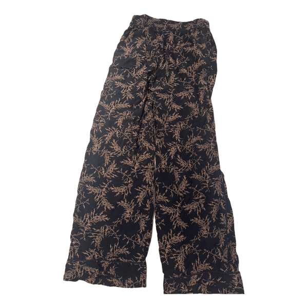 Black pattern trousers