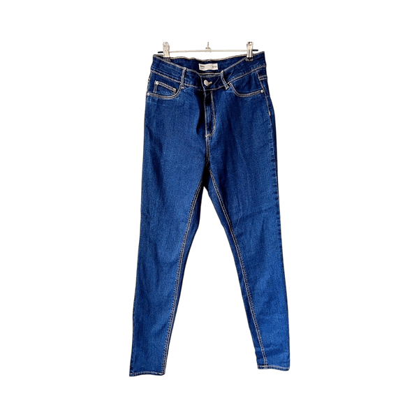 Blue skinny jeans
