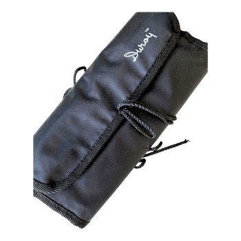 Musta Duroy kätevä lokeromeikkipussi
