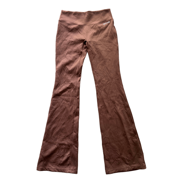 Ruskeat flared legginsit