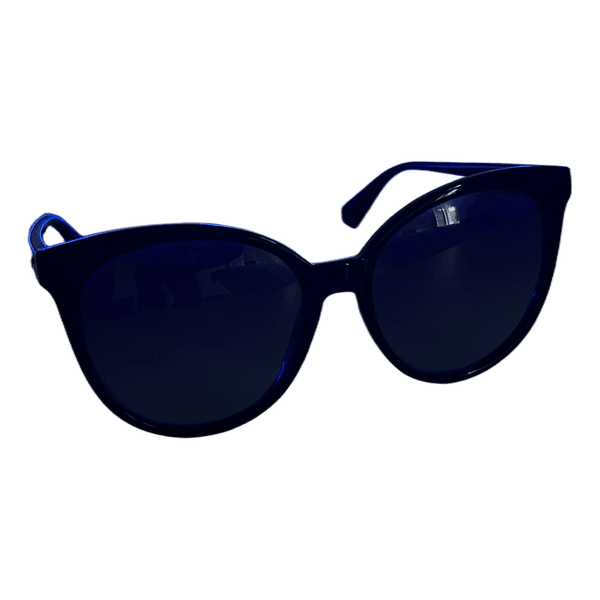 Black cat eye sunglasses