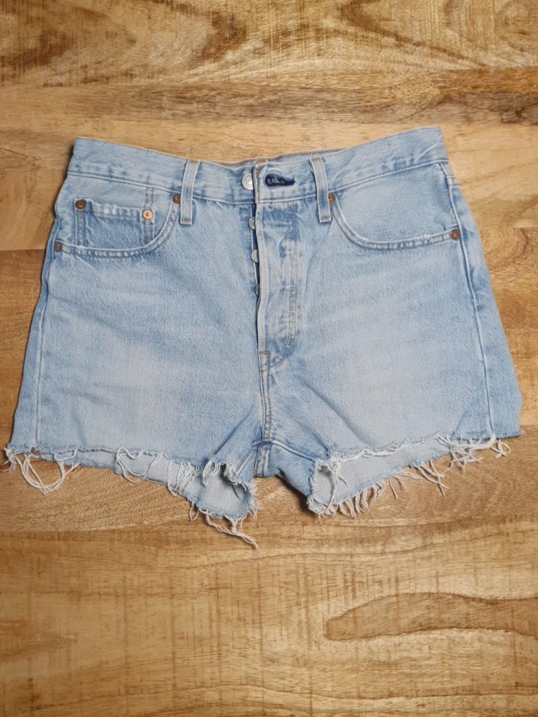 Levi’s shorts