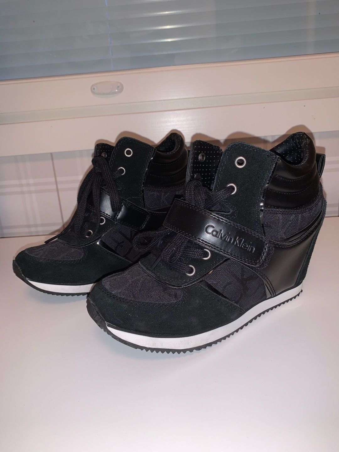 Calvin klein sneakers