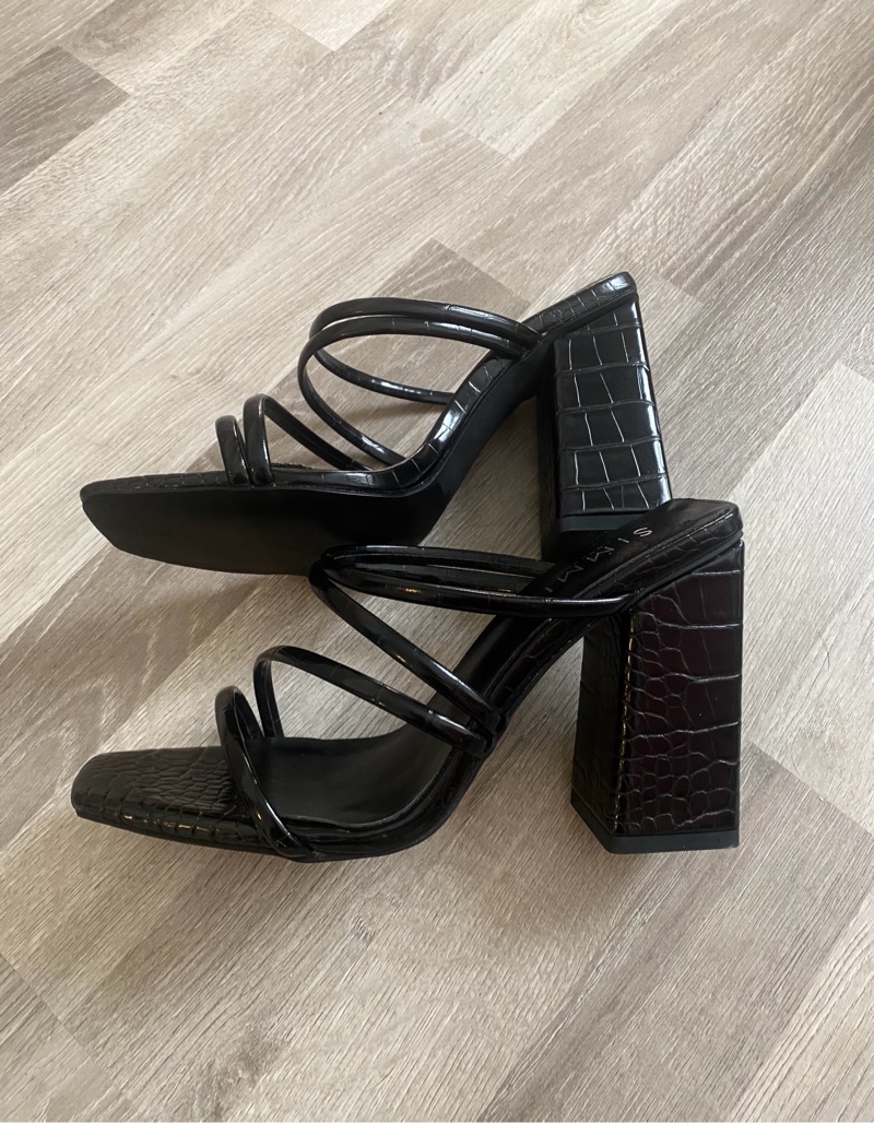 Simmishoes korkokengät