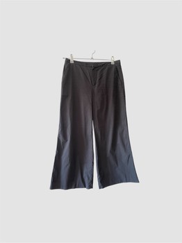 Black wide-leg trousers