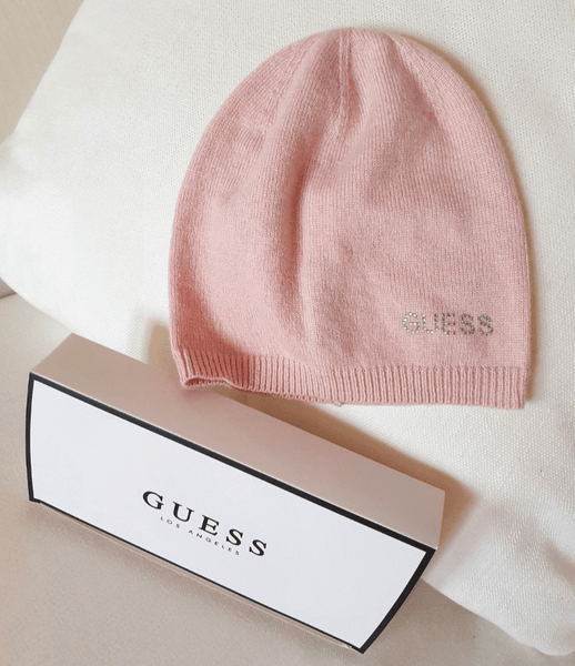 Guess vaaleanpunainen pipo