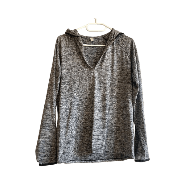 Under Armour grey hooded long sleeve training top, size M (loose fit)