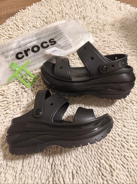 Black Crocs platform sandals