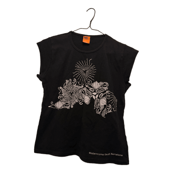 Black print t-shirt