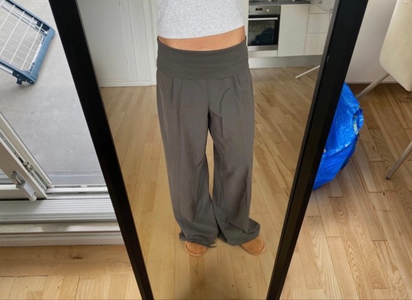 Brune fold over pants