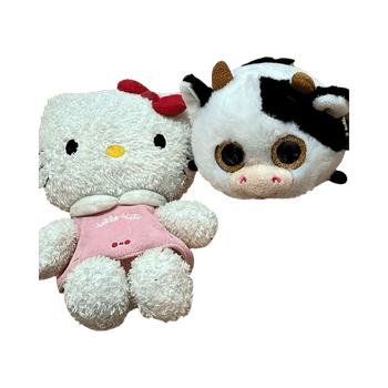 Hello Kitty ja lehmä pehmolelut