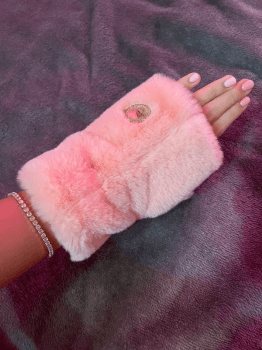 Fingerless gloves