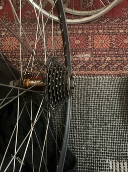 Shimano takakiekko rataspakalla