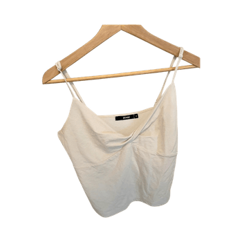 Valkoinen spagettiolkaiminen paita