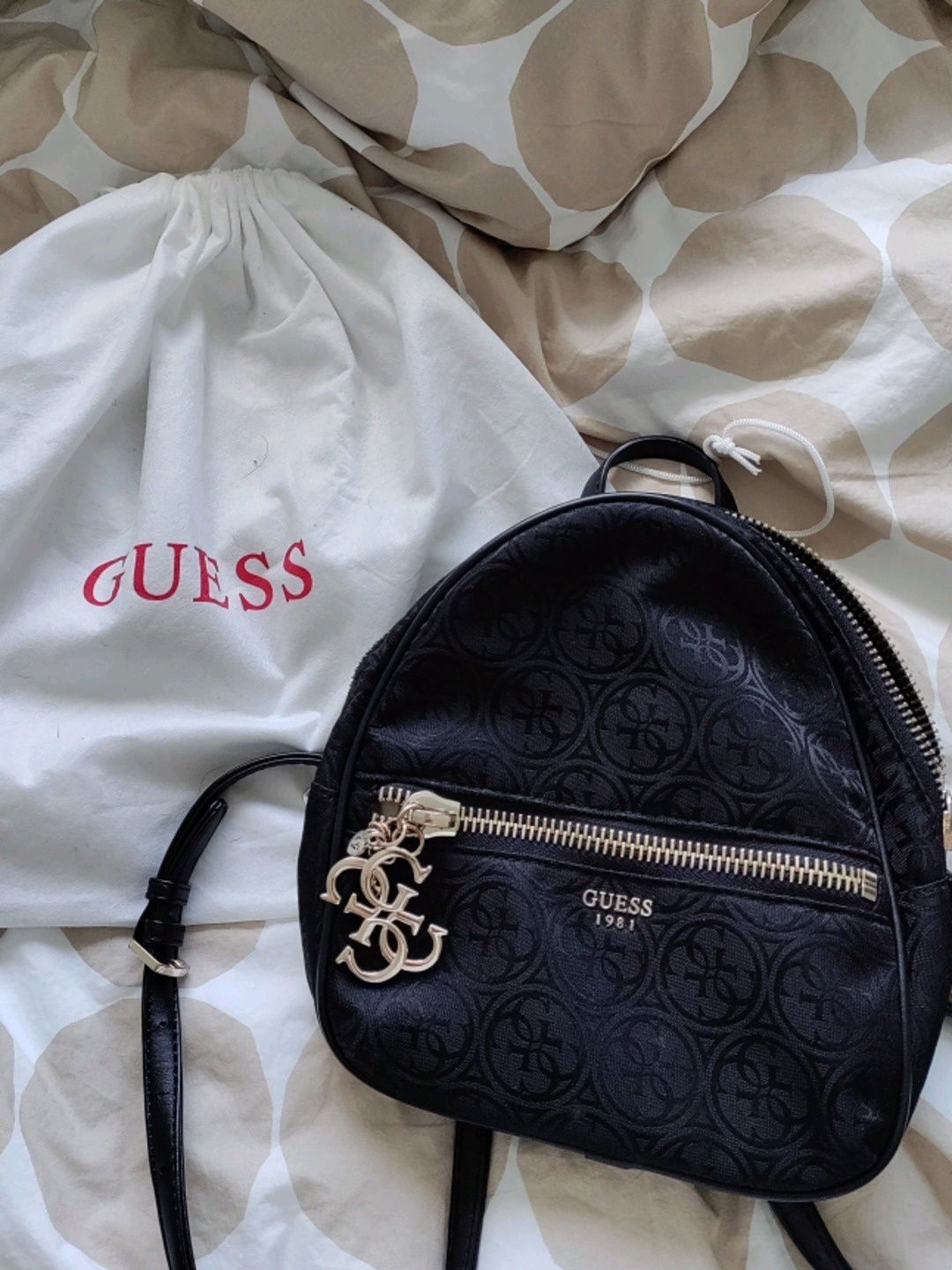 Guess bag