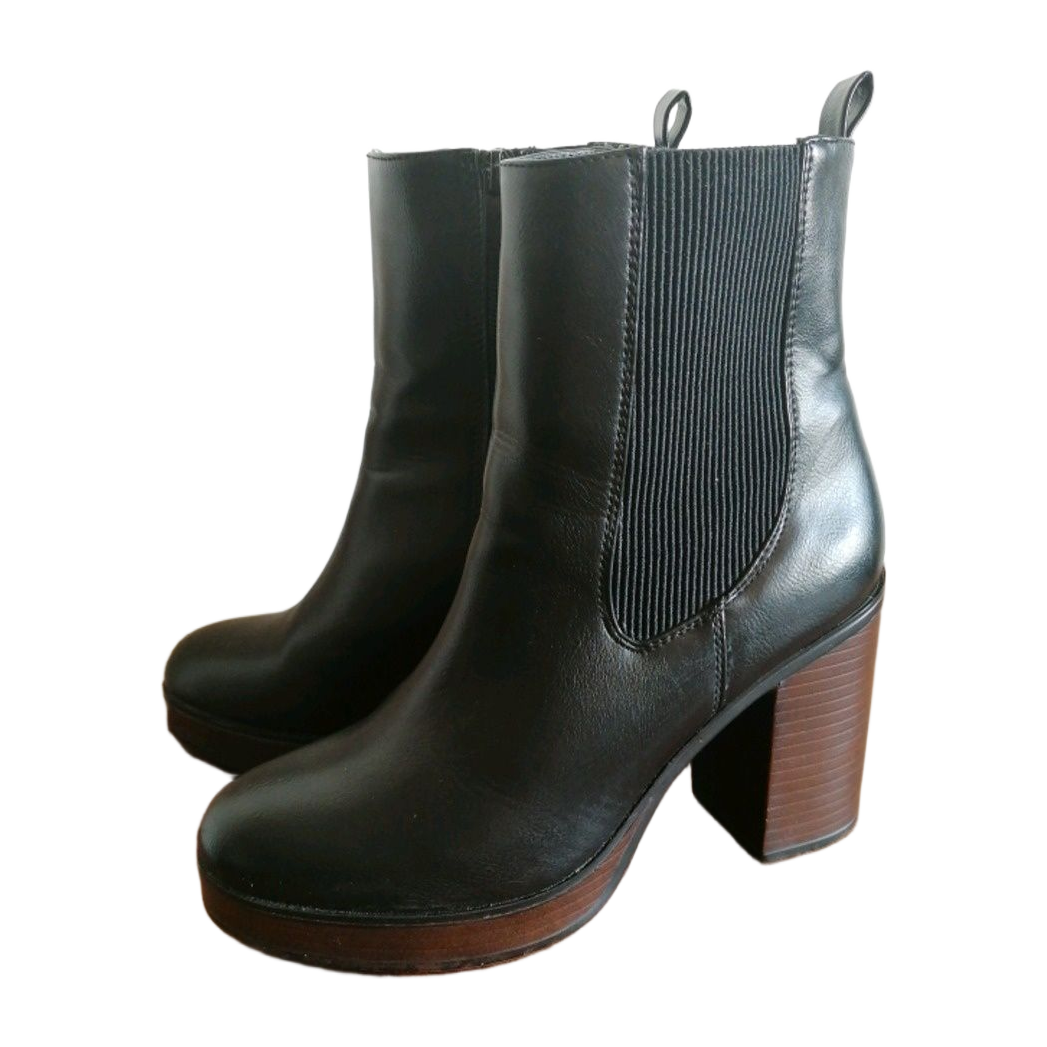 Vox shoes boots