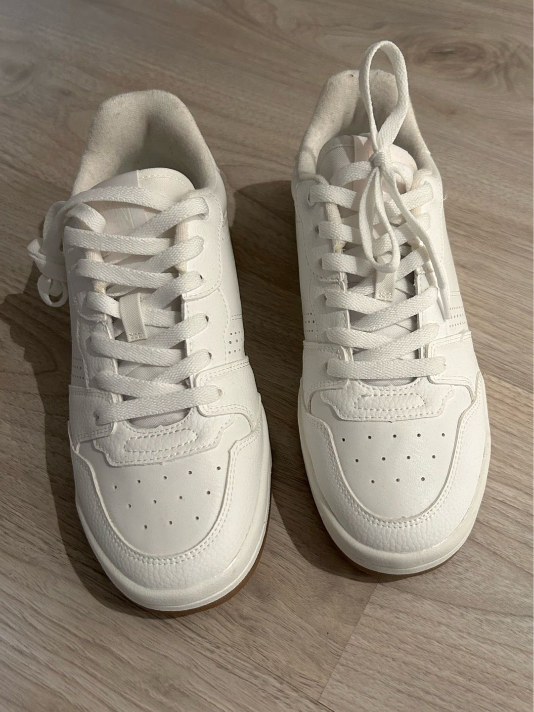 H&m sneakers