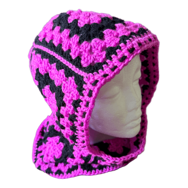 Balaclava / huppu nauhoilla