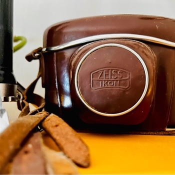 Zeiss ikon sakalainen filmikamera 