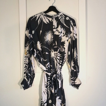 H&m dress