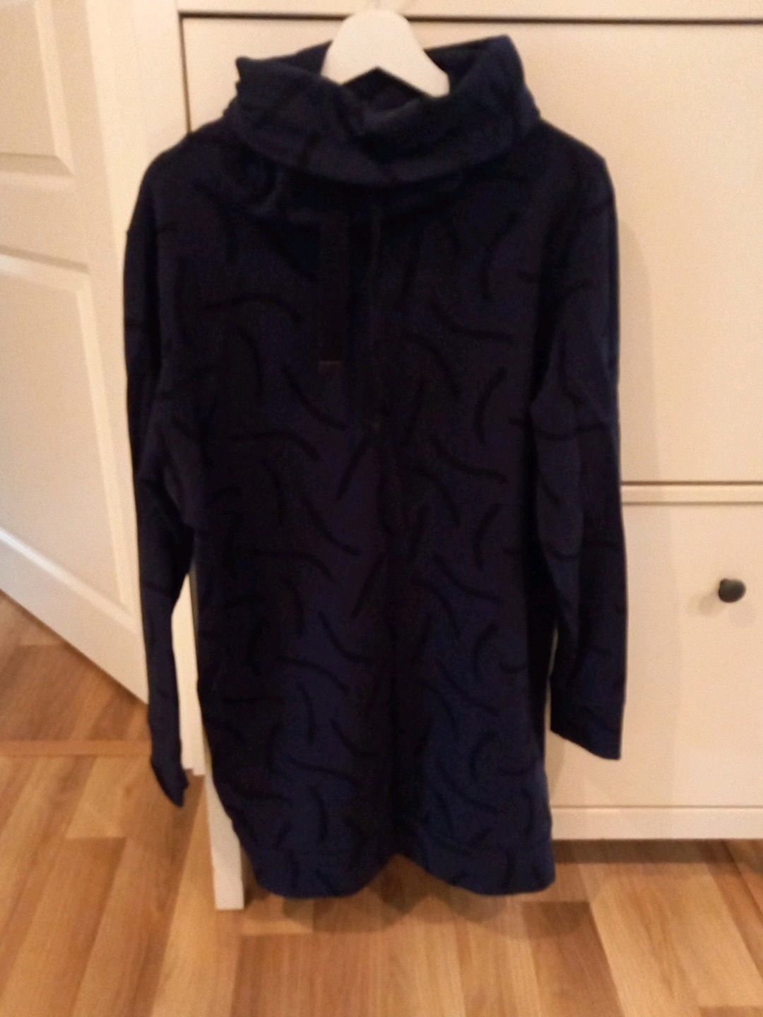 Nosh hoodie