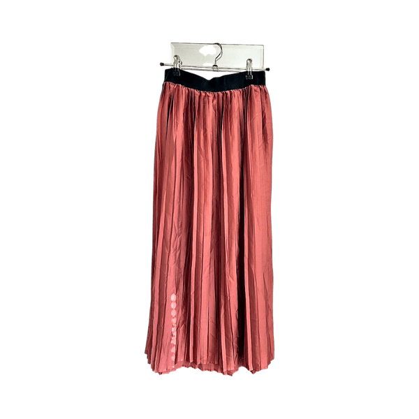 Pleated skirt