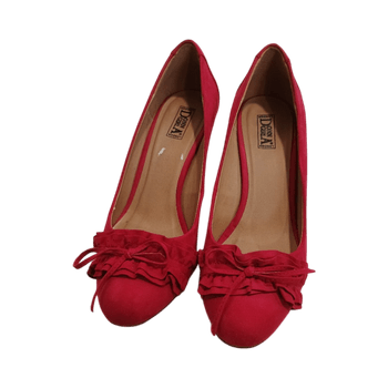 Red ruffle heels