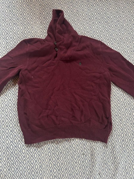Viininpunainen Ralph Lauren neule