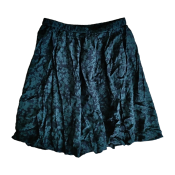 Uniqlo skirt